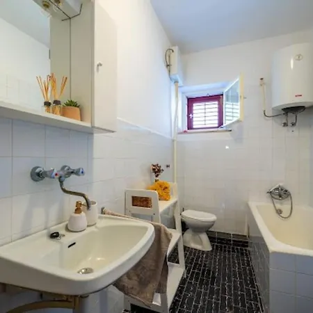 House For Vacation Vesna * Korčula